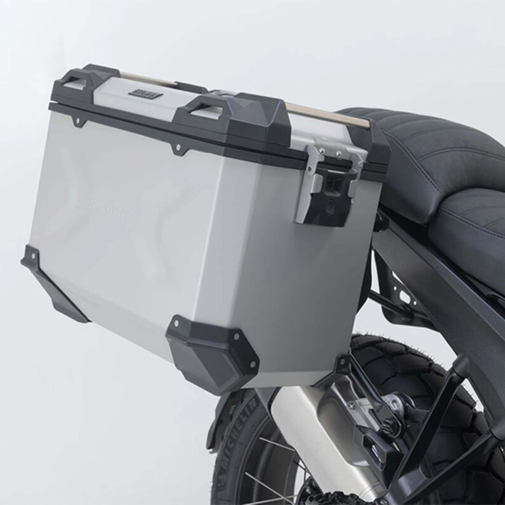 Adv 07 975 75001 S 7 Xl