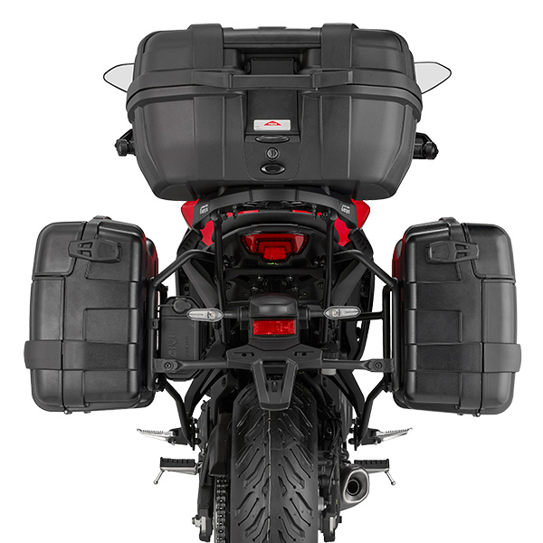 PLO2177MK Pannier Holder Mounted On 002 Givi Yamaha Tracer7 25