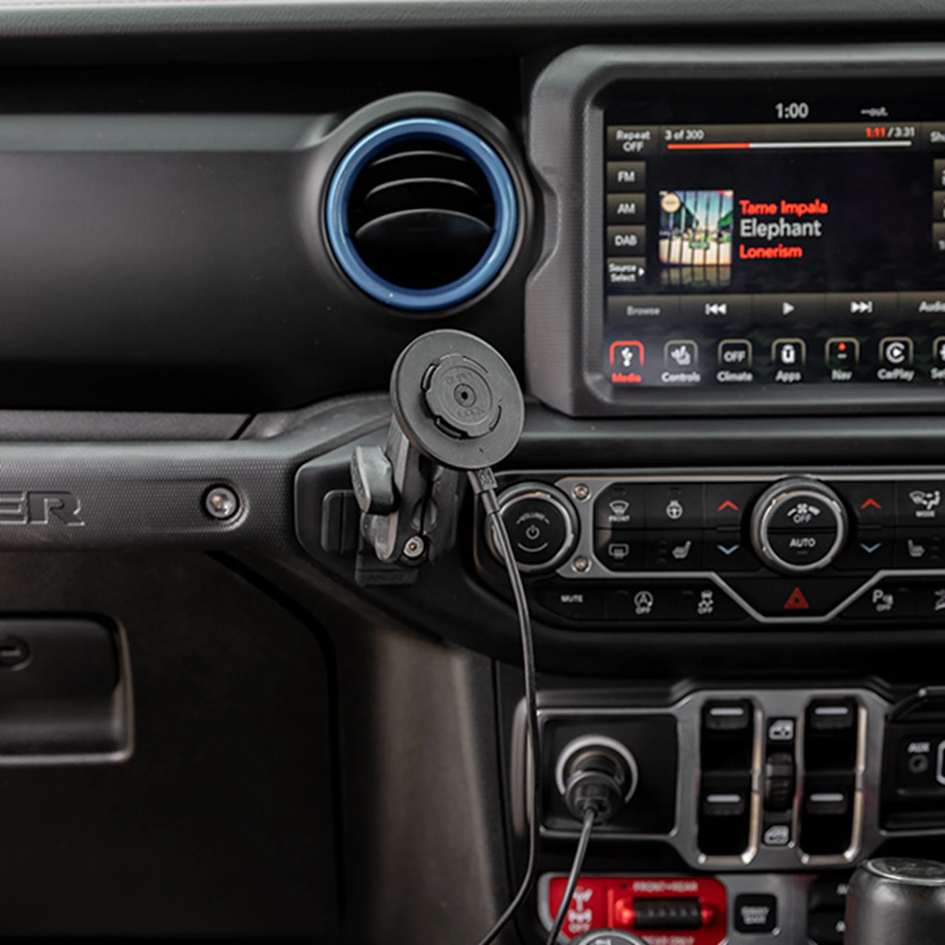 Drive ADHESIVEDASHMOUNT WCH
