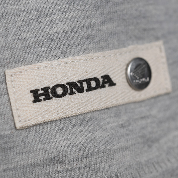 08AUD TTE 002 DETAIL02 HONDA TRIBUTE CB1000F TEE