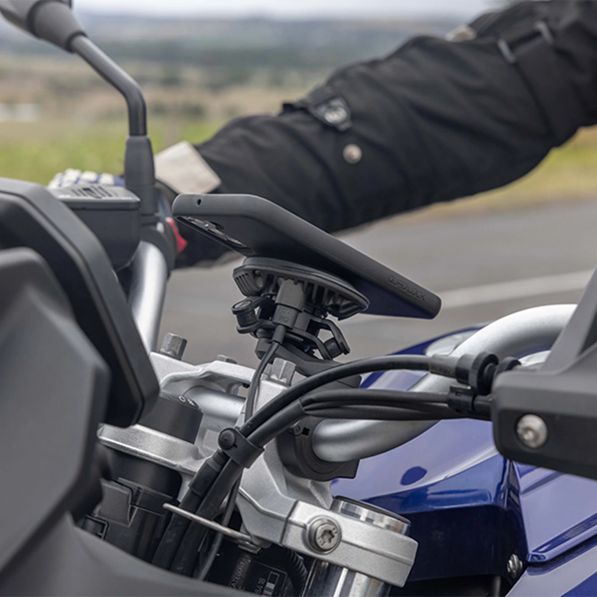 Handlebar Mount Pro + WWCH 0C7A6493