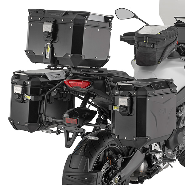 PLO2171CAM Pannier Holder Mounted On Givi Yamaha Tracer9 25