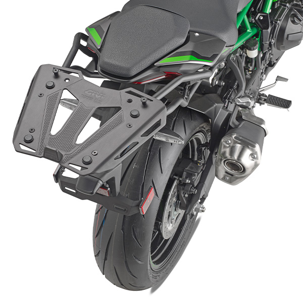 SR4137 Special Rack Mounted On Givi Kawasaki Z900 25