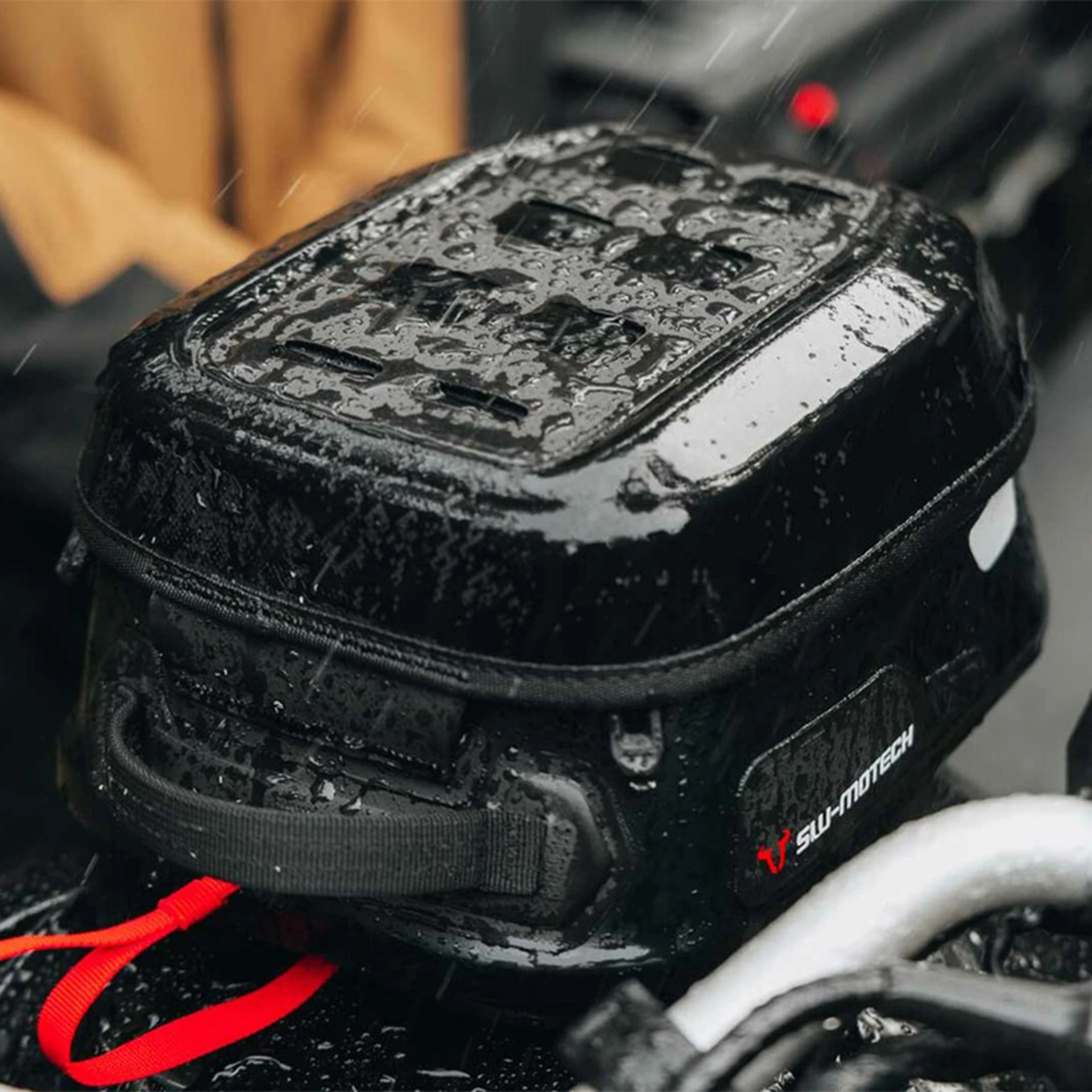 Bc Wpb 00 028 10000 3 Xl